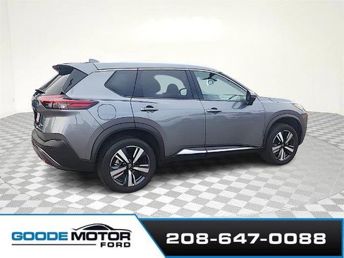 Used 2023 Nissan Rogue SL image 8
