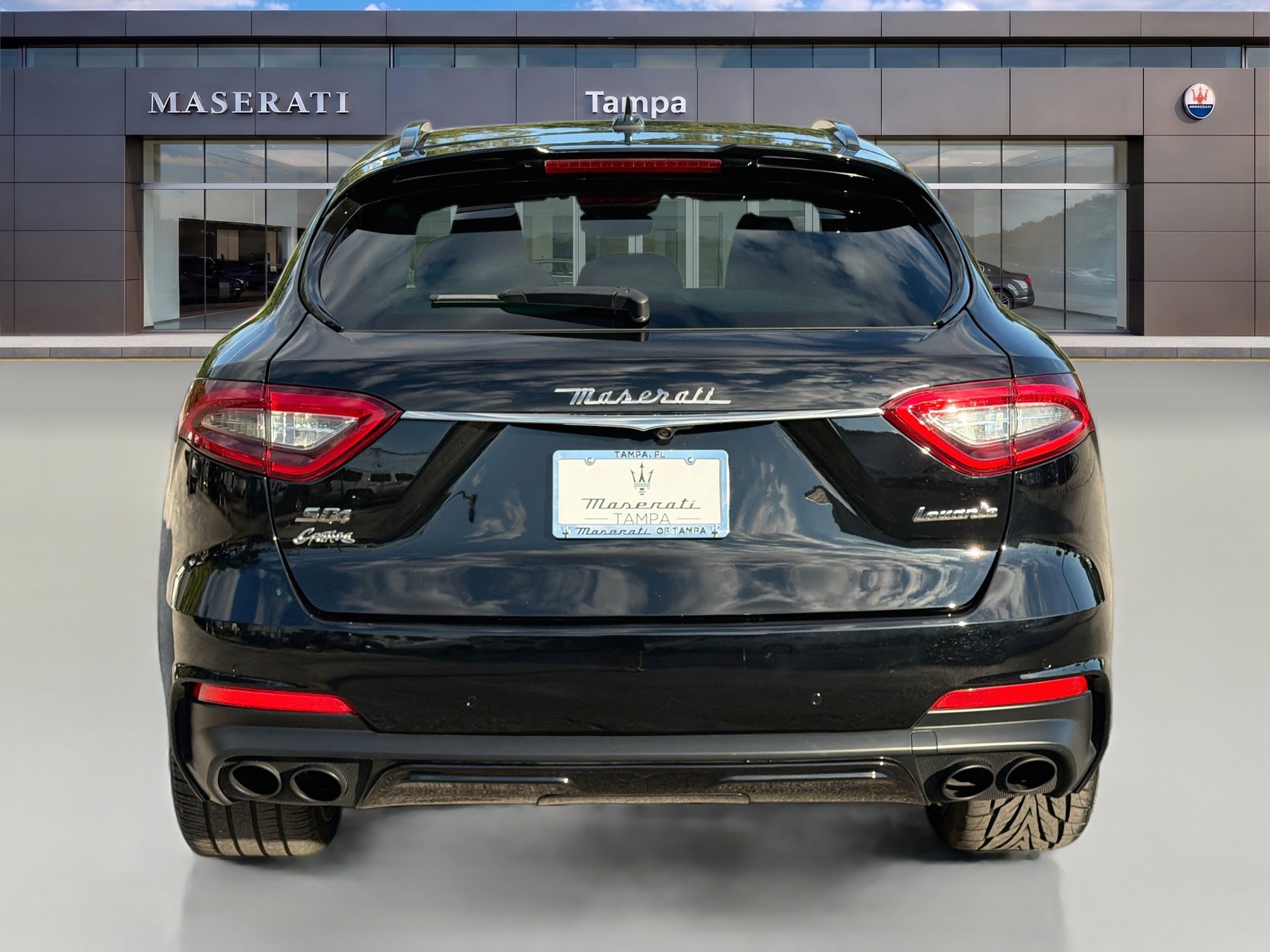 Used 2019 Maserati Levante S GranSport AWD/4WD image 4
