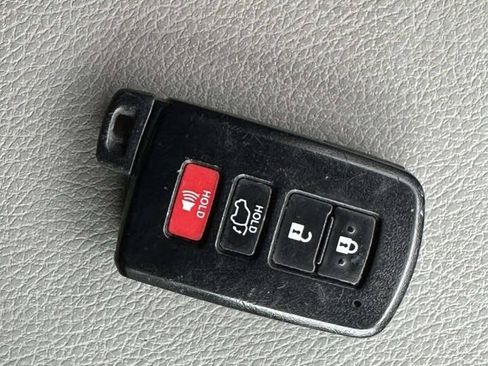 Used 2019 Toyota Highlander Limited Platinum AWD/4WD image 39