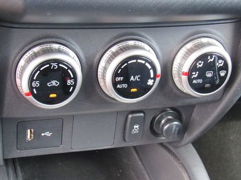 Used 2025 Mitsubishi Outlander Sport ES image 16