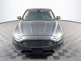 Used 2020 Ford Fusion SE FWD video 2