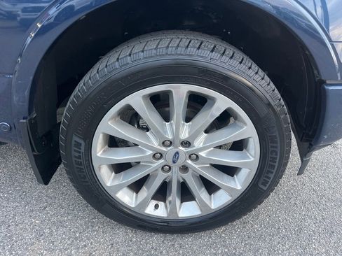 Used 2018 Ford F150 Limited w/ Trailer Tow Package image 9