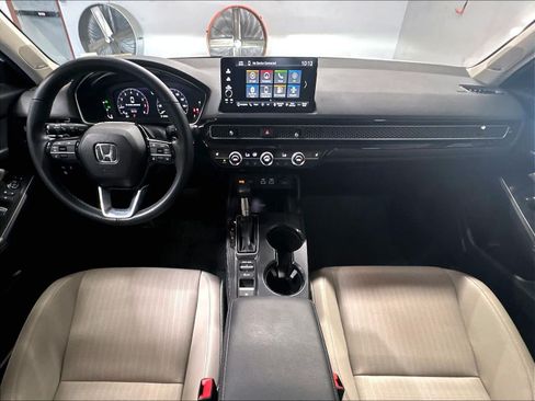 Used 2024 Honda Civic Touring image 16