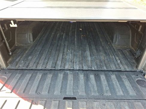 Used 2021 GMC Sierra 1500 AT4 image 28