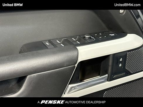 Used 2022 Land Rover Defender 110 X-Dynamic HSE AWD/4WD image 3