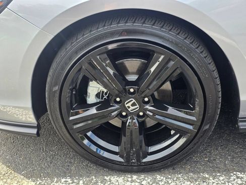 Certified 2023 Honda Accord Sport image 9