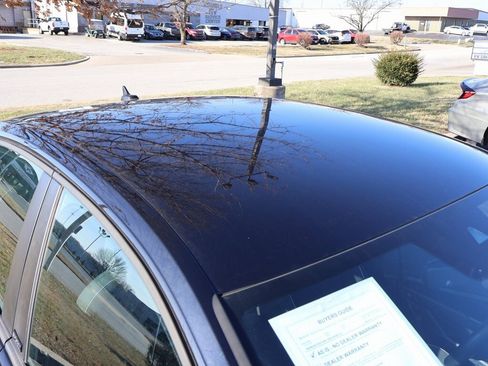 Used 2023 Volkswagen Jetta Sport image 9