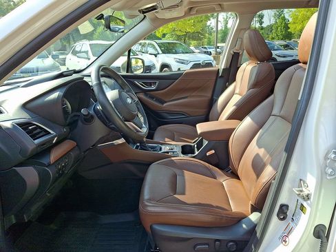 Used 2019 Subaru Forester Touring AWD/4WD image 13