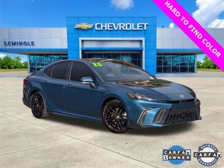 Used 2025 Toyota Camry SE video 1