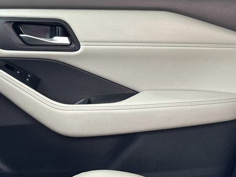 Certified 2023 Nissan Rogue SV w/ SV Premium B Package image 23