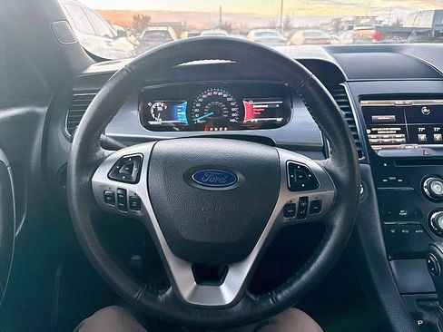 Used 2015 Ford Taurus SEL w/ Equipment Group 201A image 19