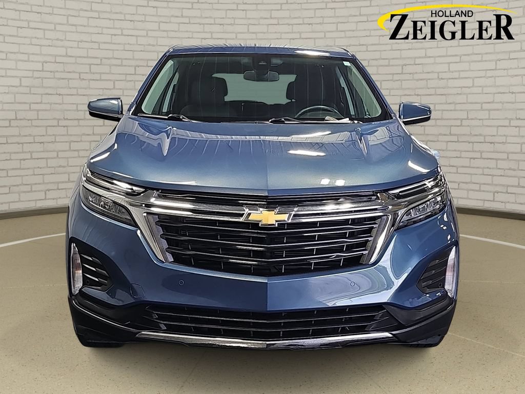 Used 2024 Chevrolet Equinox LT AWD/4WD image 2