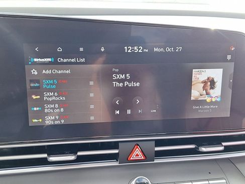 Used 2024 Hyundai Elantra SEL w/ Convenience Package image 19