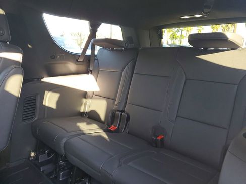 New 2026 Chevrolet Suburban Z71 w/ Z71 Off-Road Package image 14