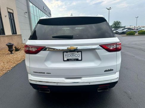 Used 2018 Chevrolet Traverse High Country AWD/4WD image 4