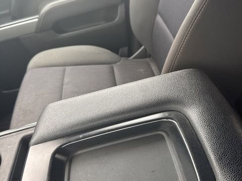 Used 2017 Chevrolet Silverado 1500 LT w/ LT Plus Package AWD/4WD image 13