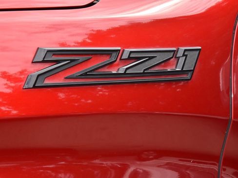 Used 2025 Chevrolet Silverado 1500 LTZ AWD/4WD image 42
