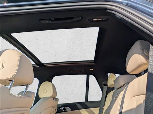 Used 2022 BMW X5 xDrive40i image 19