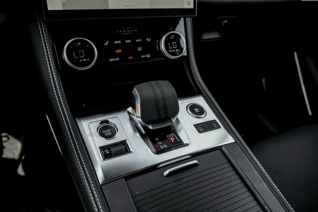New 2026 Jaguar F-PACE R-Dynamic S AWD/4WD image 15
