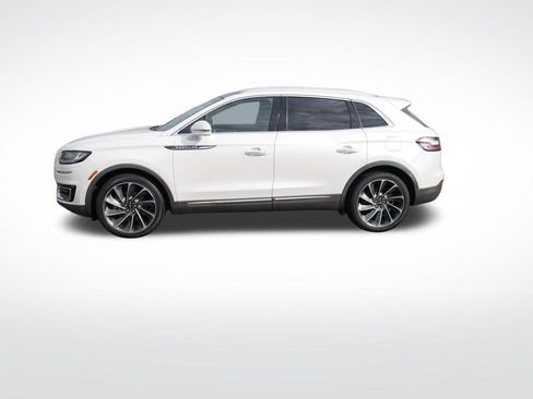Used 2019 Lincoln Nautilus Reserve w/ Ultimate Package AWD/4WD image 2