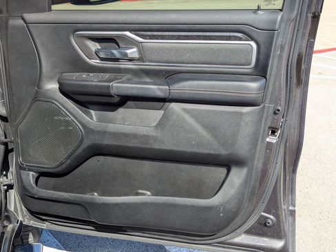 Used 2020 RAM 1500 Lone Star image 29