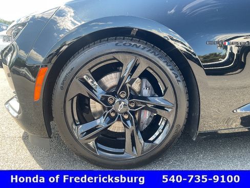 Used 2022 Chevrolet Camaro SS RWD image 10