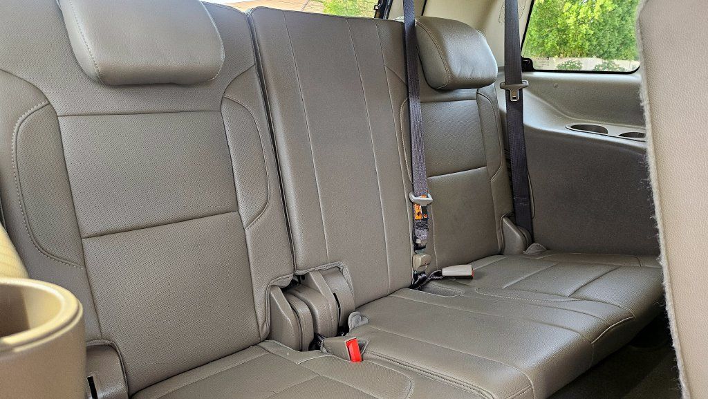 Used 2019 GMC Yukon SLT w/ Premium Edition RWD image 25
