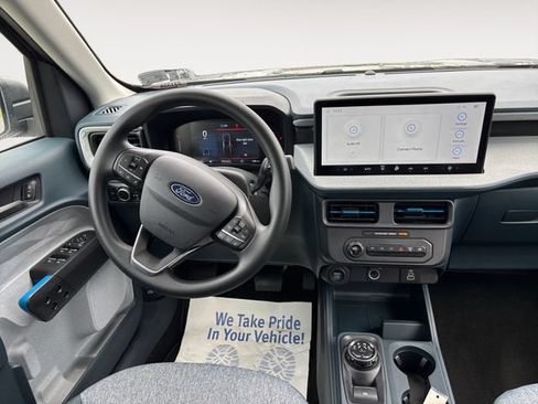 Used 2025 Ford Maverick XLT w/ Equipment Group 302A AWD/4WD image 12
