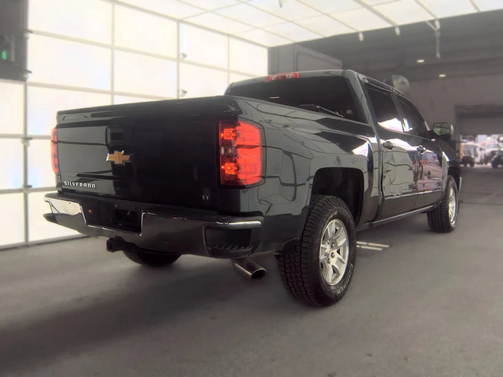Used 2017 Chevrolet Silverado 1500 LT w/ All Star Edition RWD image 9