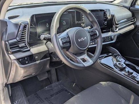 Used 2023 Kia Sportage LX AWD/4WD image 10