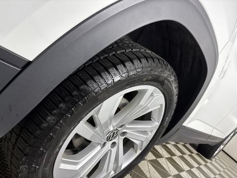 Used 2023 Volkswagen Atlas SE w/ Panoramic Sunroof Package AWD/4WD image 36