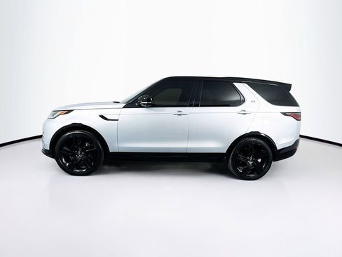 Used 2023 Land Rover Discovery S R-Dynamic image 6