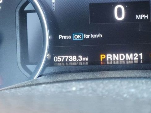 Used 2019 Ford F250 Lariat w/ Lariat Ultimate Package AWD/4WD image 24
