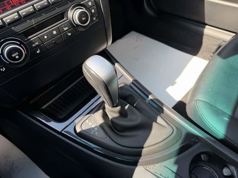 Used 2010 BMW 128i Coupe RWD image 22