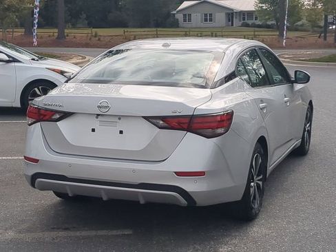 Used 2023 Nissan Sentra SV image 4