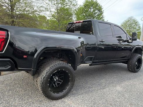 Used 2024 GMC Sierra 3500 Denali Ultimate AWD/4WD image 5