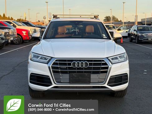 Used 2019 Audi Q5 2.0T Premium Plus w/ Premium Plus Package image 3