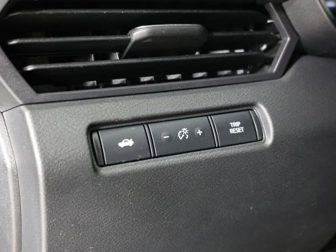 Used 2025 Nissan Altima 2.5 SV FWD image 20