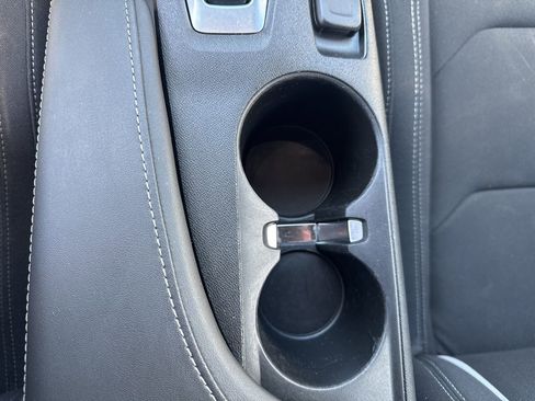 Used 2023 Chevrolet Camaro LT RWD image 28