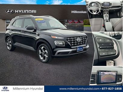 Certified 2023 Hyundai Venue SEL w/ Cargo Package