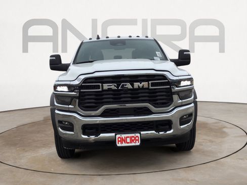 New 2026 RAM 5500 Tradesman w/ Chrome Appearance Group image 4