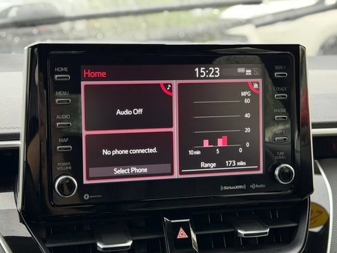 Used 2022 Toyota Corolla XSE FWD image 11
