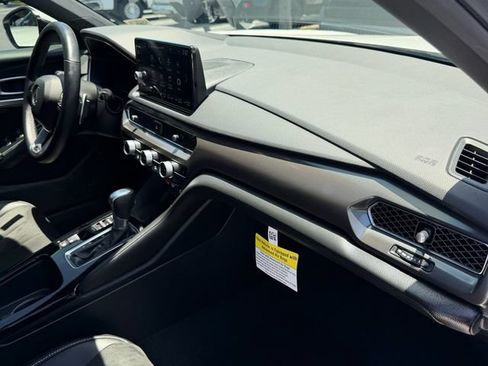Certified 2025 Acura Integra A-Spec FWD image 19
