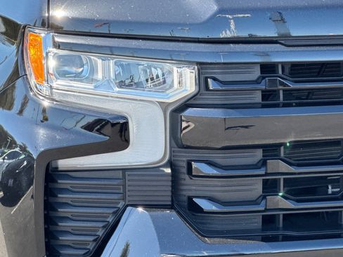 Used 2023 Chevrolet Silverado 1500 LT Trail Boss w/ LPO, Dark Essentials Package AWD/4WD image 42
