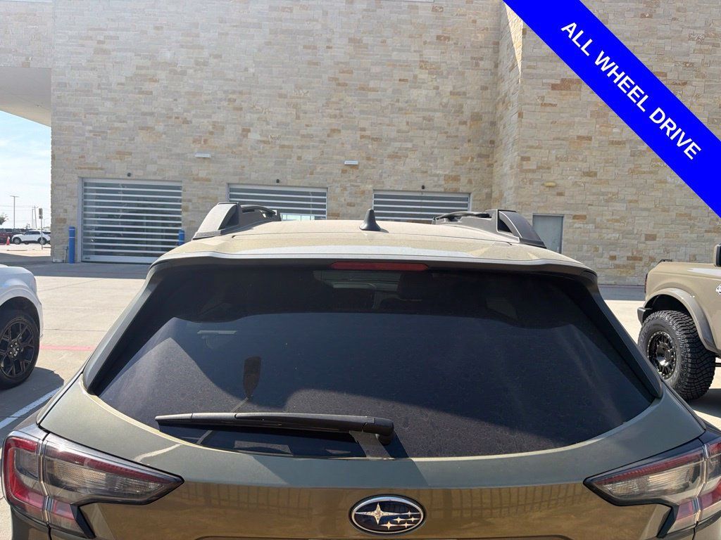 Used 2024 Subaru Outback Premium AWD/4WD image 10