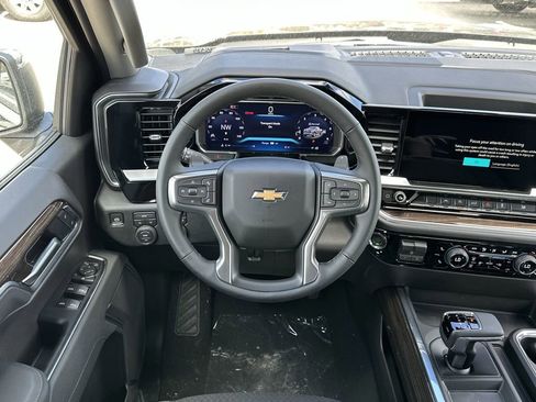New 2026 Chevrolet Silverado 1500 LT image 10