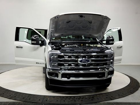 New 2026 Ford F250 Lariat w/ Chrome Package AWD/4WD image 10