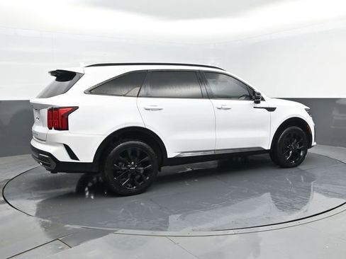 Used 2022 Kia Sorento SX AWD/4WD image 4