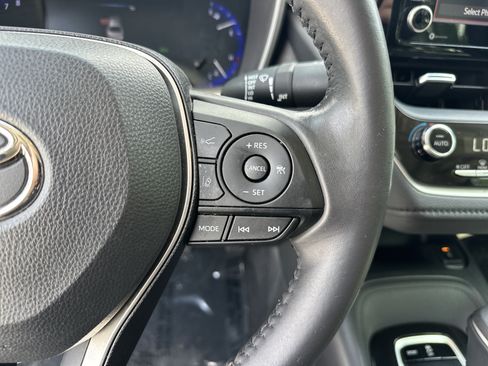 Certified 2020 Toyota Corolla XLE FWD image 20