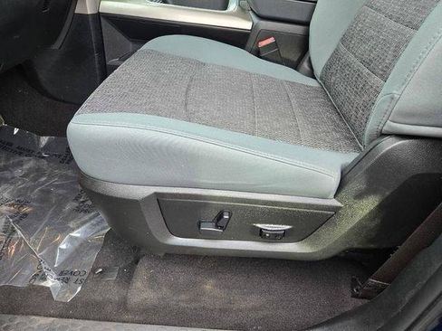 Used 2017 RAM 1500 Big Horn AWD/4WD image 15